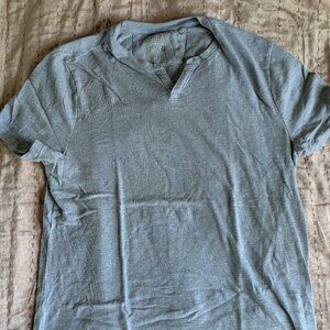 2-Bundle Banana Republic Factory T-Shirts